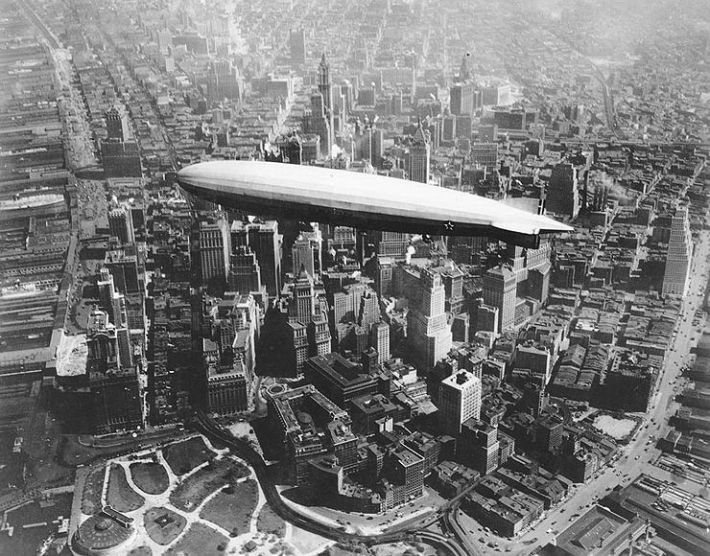 ZeppelinOverLosAngeles